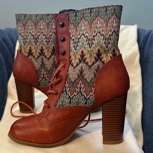 Dolce Firebird by Mojo Moxy Women's Lace Up Heeled Booties